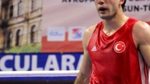 Mehmet Nadir Ünal Yarı Finalde