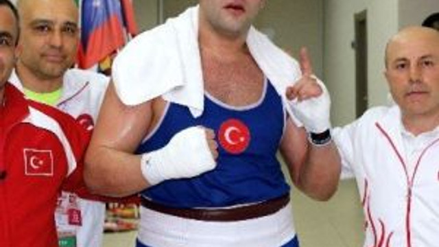 Ali Eren Demirezen De Yarı Finalde
