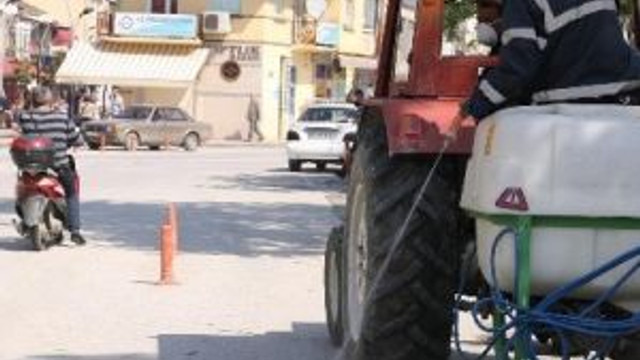Akyazı’da Larva Mücadelesinde 2. Etap Çalışmaları Başladı