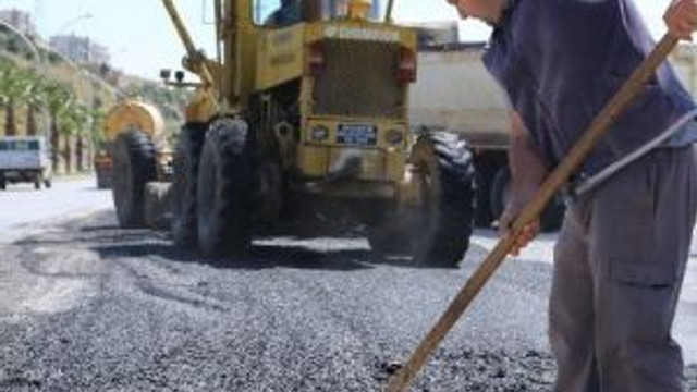 Bodrum’da Asfaltlama Çalışmaları Devam Ediyor