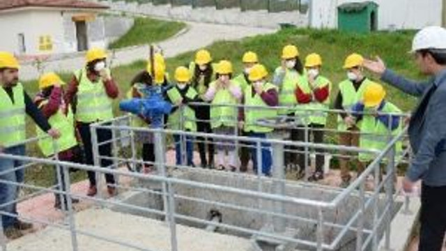 Öğrenciler Atık Su Arıtma Tesisini Gezerek Bilgi Aldı