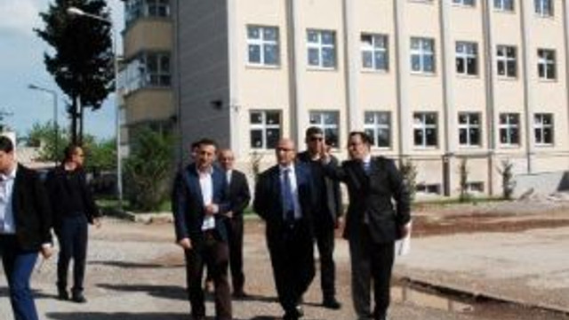 Vali Demirtaş’tan Kahta’da Devam Eden Yatırımları İnceledi
