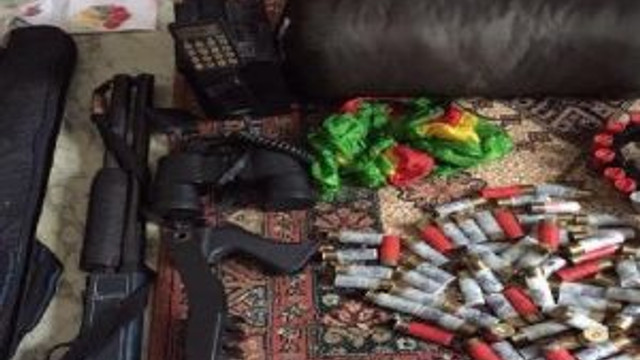 Yüksekova'da Pkk'lılar Birçok Evi Ateşe Verdi