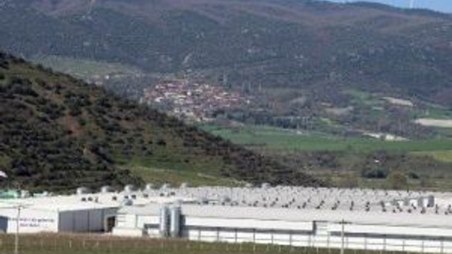 Bursa İl Gıda Tarım Ve Hayvancılık Müdürü Ömer Çelik, Burdan Yumurta Tesislerine Hayran Kaldı
