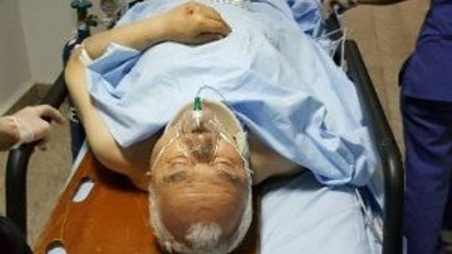 Merdivenden Düşen Yaşlı Adam Ağır Yaralandı