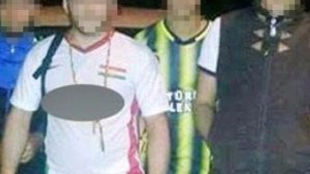 İzmir'i karıştıran Kürdistan forması !