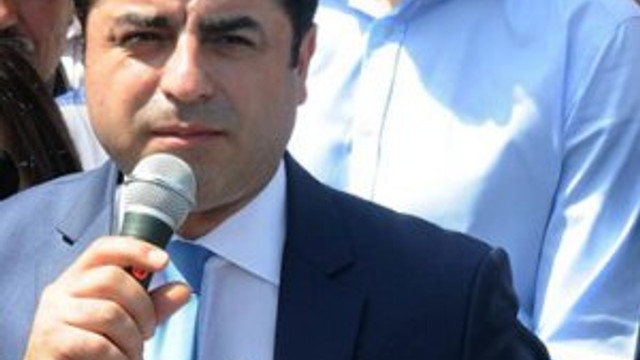 Demirtaş bombaladı: "Onun evladı kumar masasında"
