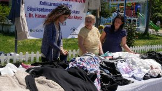 Sahipsiz hayvanlar yararına kermes düzenlendi