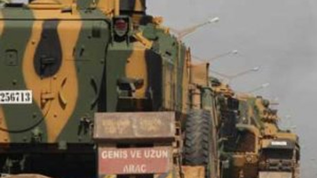 Sınıra tank sevkiyatı