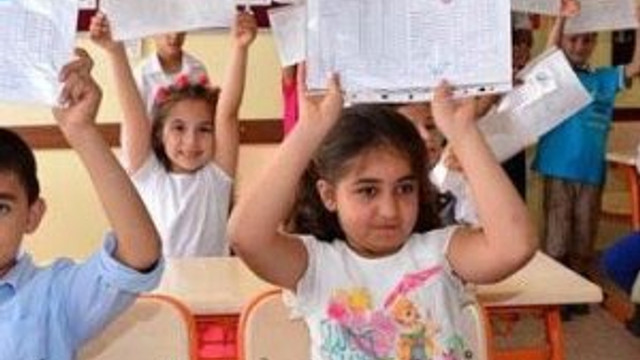 Türkiye'de çocuk nüfusu artıyor !