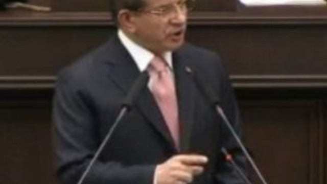 Davutoğlu'ndan vize açıklaması