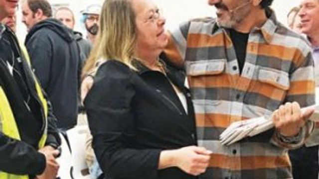 Şirket hisselerini çalışanlara dağıttı !