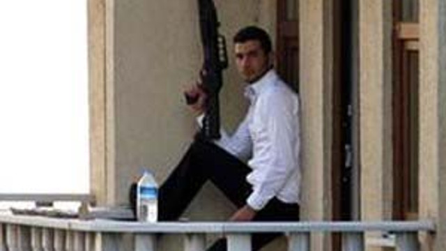 Para saçan adamın sırrı çözüldü