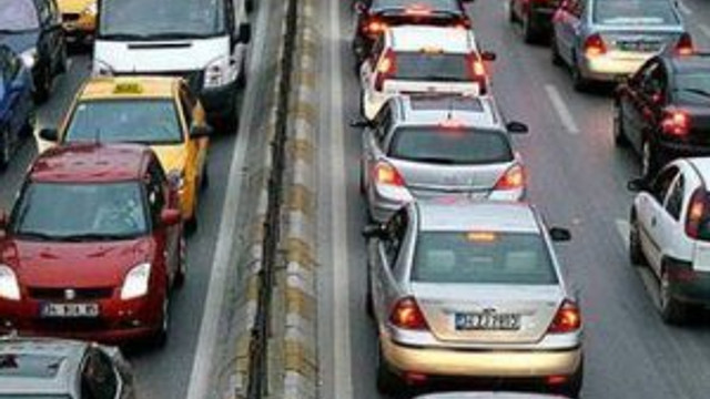 Pazar günü yine yollar kapalı !