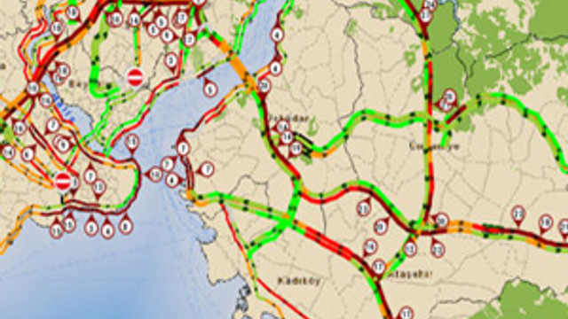 İstanbul'da trafik felç oldu !