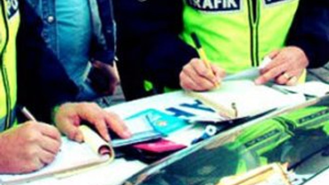 Ceza kesilen sürücüler çareyi acil serviste arıyor