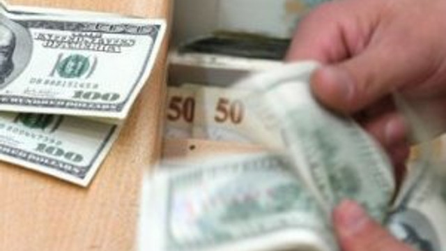 Dolarda hareketli dakikalar