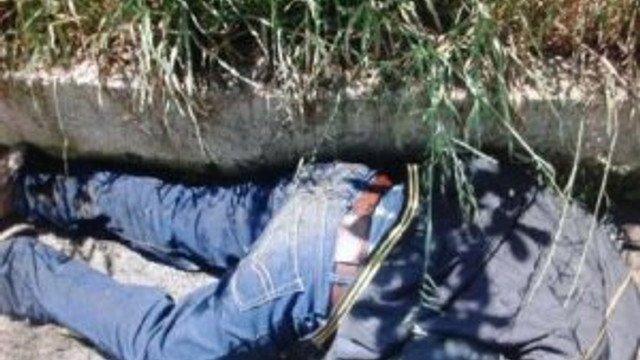 3 çocuk babası eşini bu halde ölü buldu