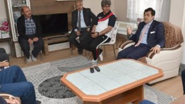 Başkan Hazinedar Somalı madencileri unutmadı