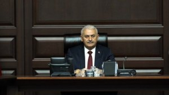 Yeni hükümet için flaş gelişme !