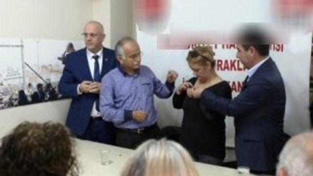 MHP'den istifa edip CHP'ye geçtiler