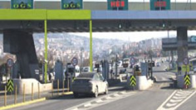 Köprü ve otoyollar para bastı !