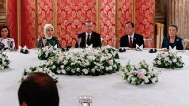Erdoğan'ın yemeğine o isim katılmadı !