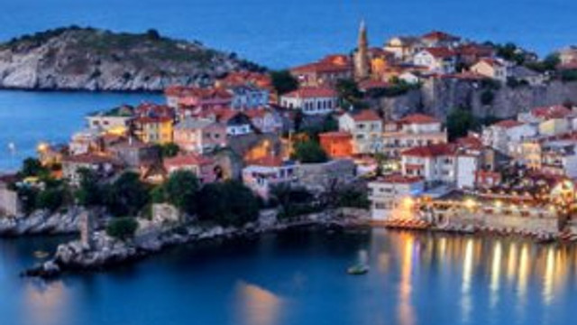 Amasra'ya turist akını !