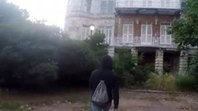 10 metre yükseklikten yere düştü !