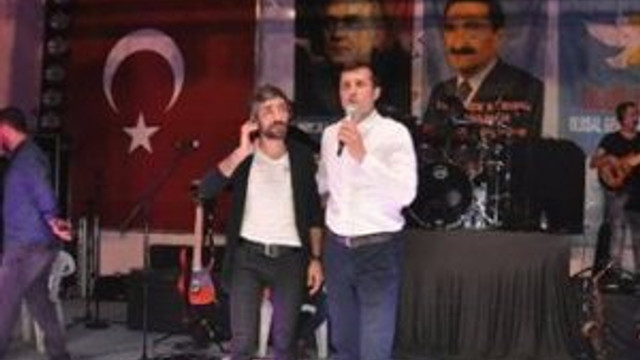 Konserde 'siyaset' krizi !