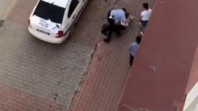 Trafik polisinin sert müdahalesi kamerada