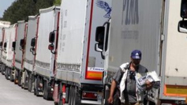 Türkiye'den Rus TIR sürücülerine vize zorunluluğu