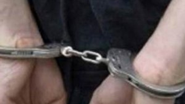 AK Partili eski başkan 'paralel' çıktı