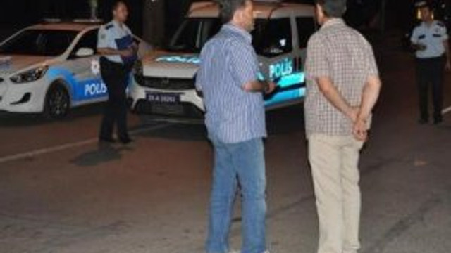 İzmir'de iki ses bombası patladı !