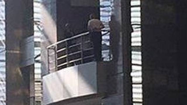 İstanbul Adalet Sarayı'nda intihar girişimi !
