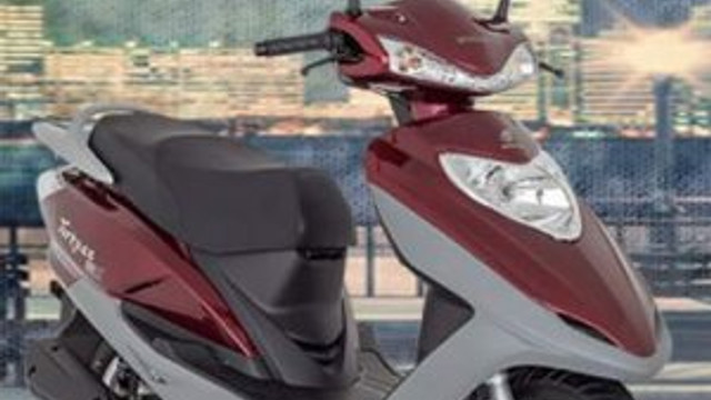 Scooterdan Vazgeçemeyenler İçin Yeni 100 NT Turkuaz