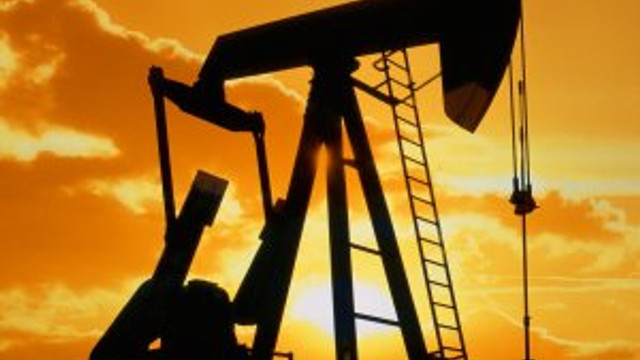 Petrol yine dibe vurdu
