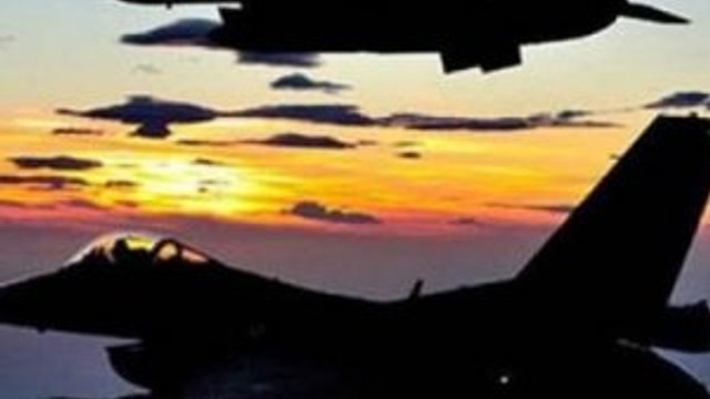 Türk Jetleri Rusya üzerinde !