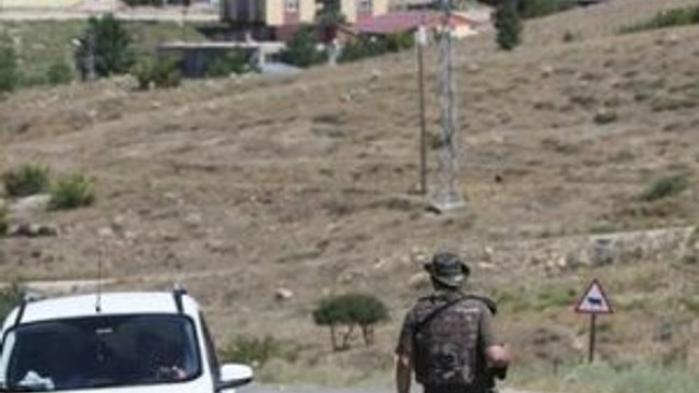 PKK'ya dev operasyon: Özel harekat bölgeye indirildi