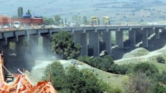 Burada arsası olan yaşadı