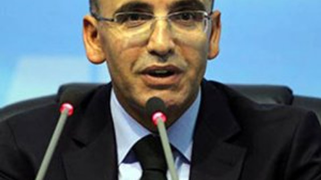 Mehmet Şimşek'ten İngiltere'ye İngilizce mesaj