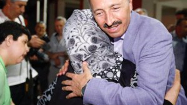 Cahit Altunay: Kutlu yürüyüşümüze emin adımlarla ilerliyoruz