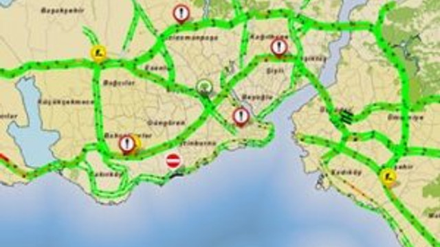 İstanbul'da trafik yoğunluğu şaşırttı !