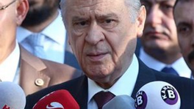 Bahçeli MHP'de kurultay tarihini açıkladı