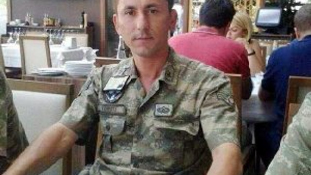 Uzman çavuş, astsubayı öldürüp kaçtı !