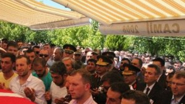 Şehidin ağabeyi: Haklarımızı helal etmiyoruz