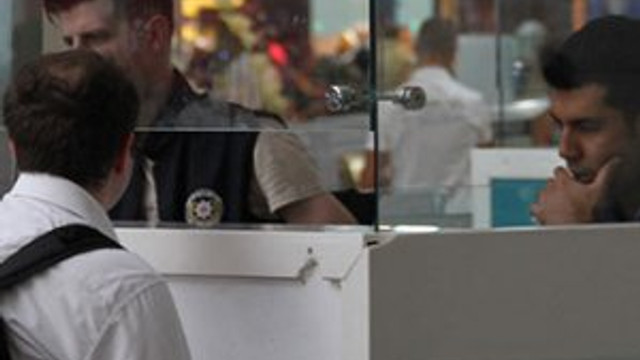 Yeşil pasaportlular havalimanına gelmedi