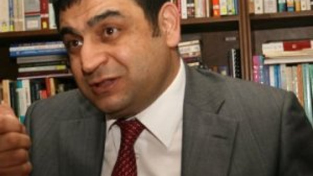 Sedat Laçiner kardeşiyle birlikte gözaltına alındı