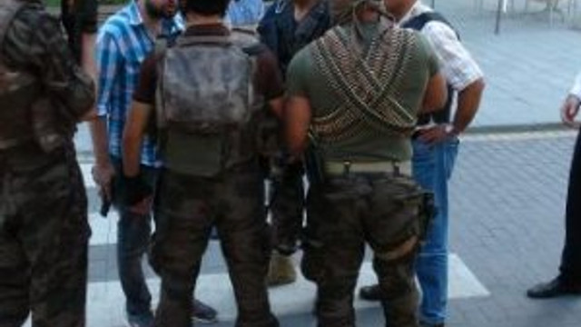 İstanbul'da sıcak dakikalar ! Polislere ateş açtı