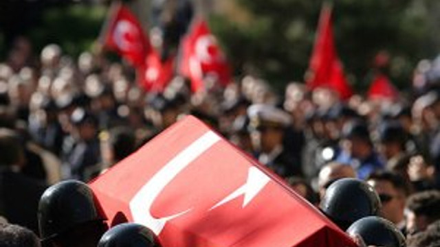 PKK ile çatışma çıktı: 3 polis şehit 2 polis yaralı